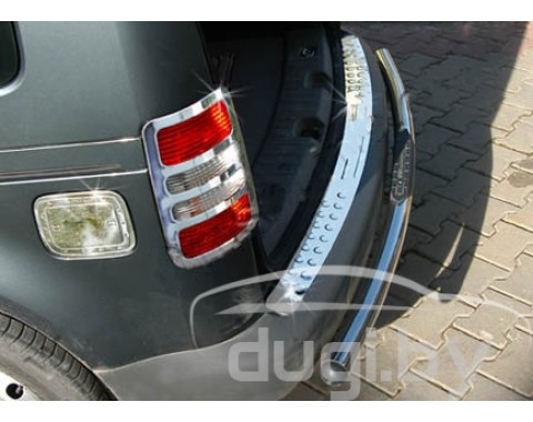 Хром окантовка на стопы (нерж.) для Caddy (2010-...)